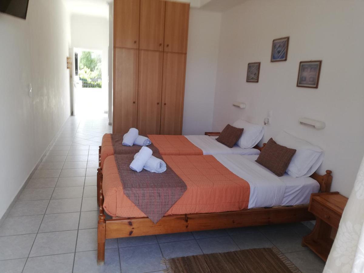 Likourgos Beach Kávos Екстериор снимка