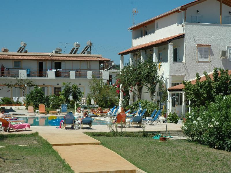 Likourgos Beach Kávos Екстериор снимка